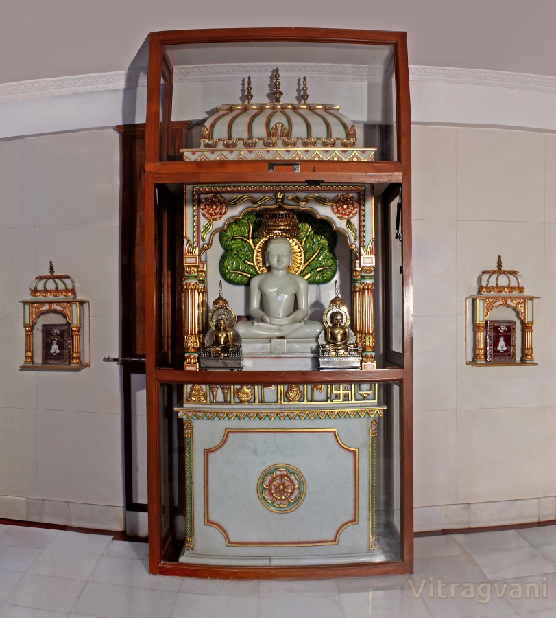 Shree 1008 Mahaveer Digambar Jain (Terapanth) Chaityalay, Malad (Evershine)
